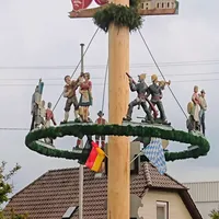 maibaumschild_2.jpg