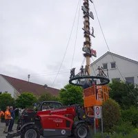 maibaumabbau_2.jpg